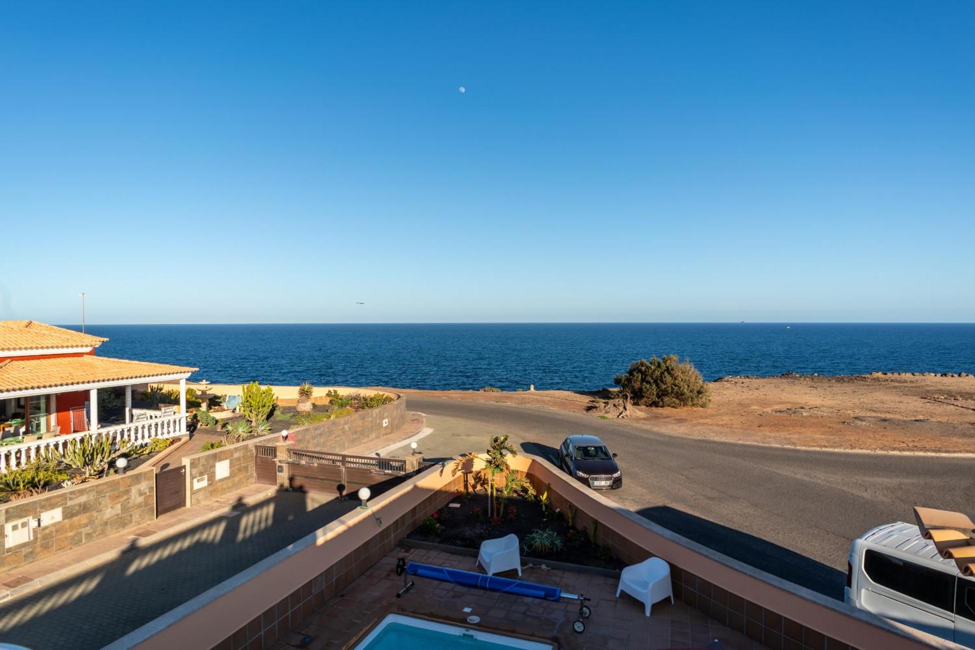 Villa Oceana - Cliffside Retreat 科斯塔德安提瓜 外观 照片